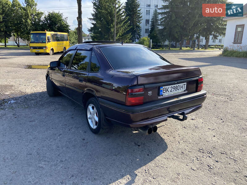 Седан Opel Vectra 1994 в Дубно