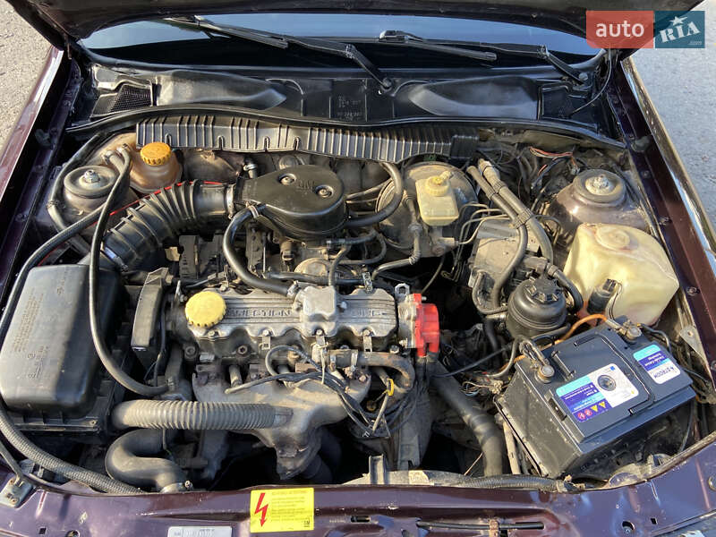 Седан Opel Vectra 1994 в Дубно