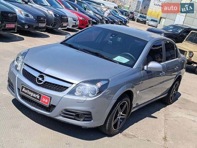 Седан Opel Vectra 2008 в Харкові