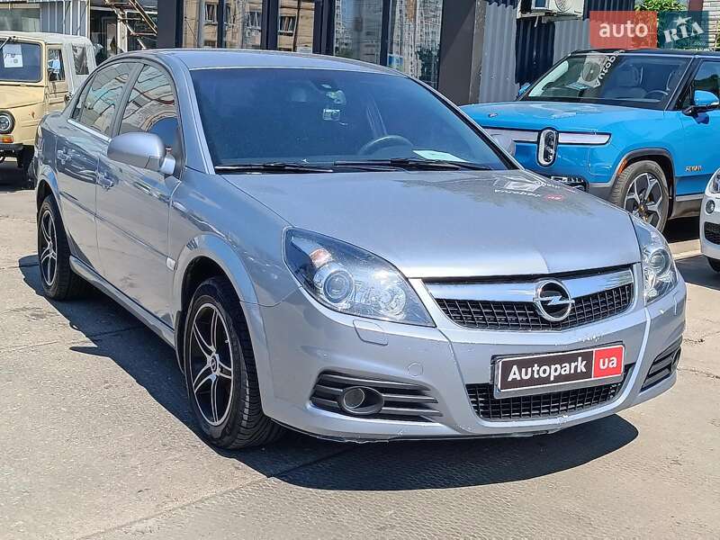 Седан Opel Vectra 2008 в Харкові
