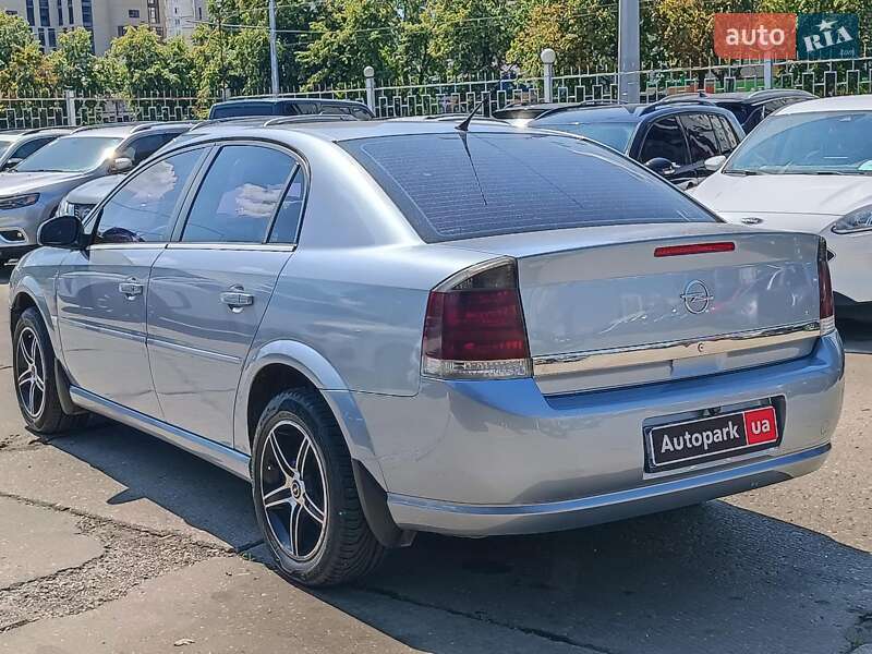 Седан Opel Vectra 2008 в Харкові