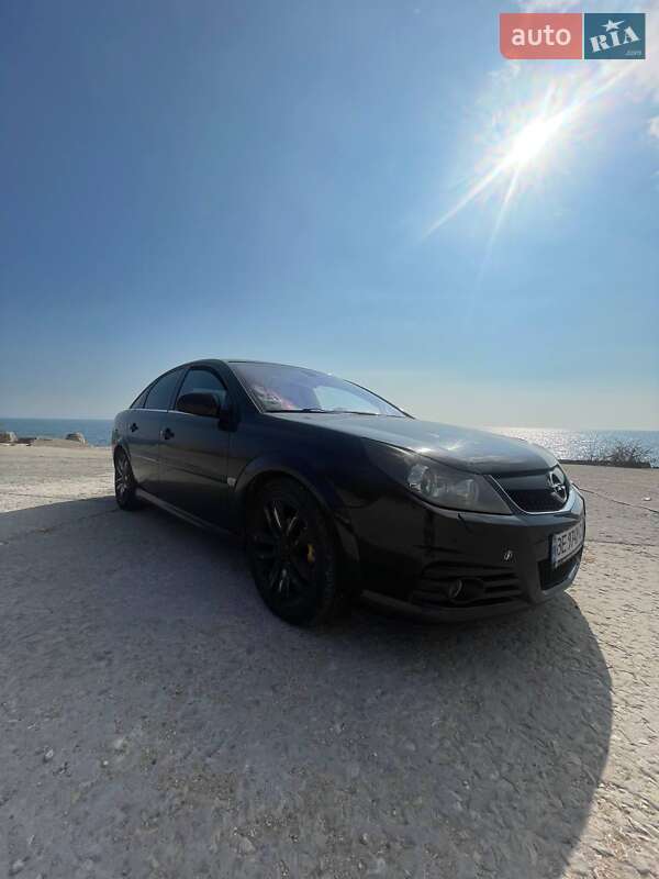 Ліфтбек Opel Vectra 2006 в Миколаєві