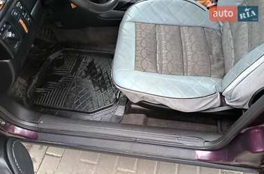 Седан Opel Vectra 1993 в 