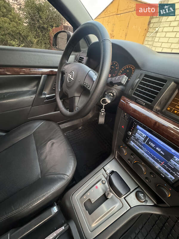Седан Opel Vectra 2003 в Харькове