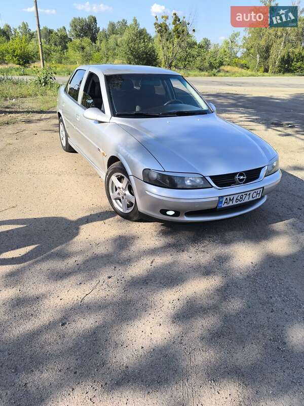 Седан Opel Vectra 1999 в 