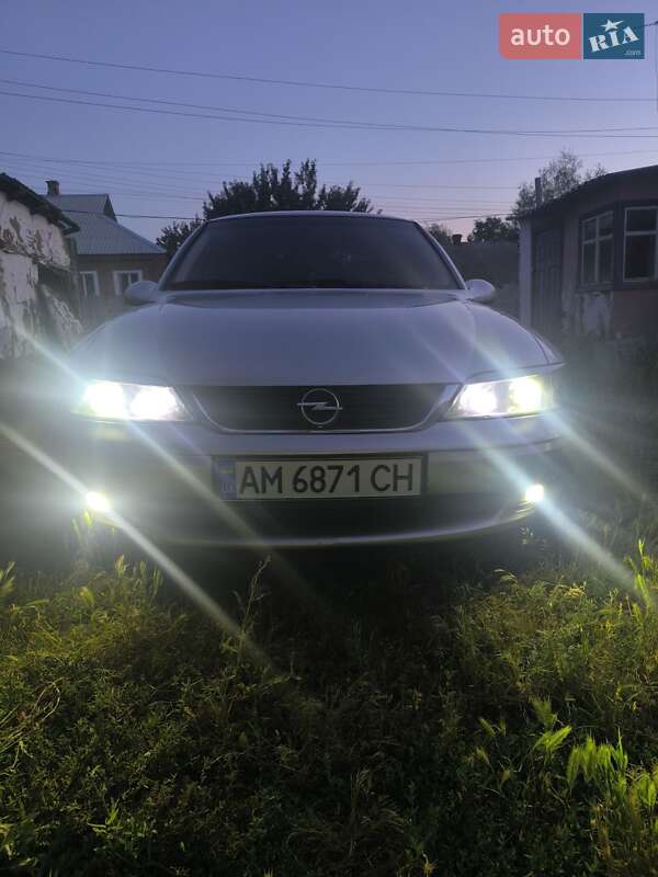 Седан Opel Vectra 1999 в Балаклее