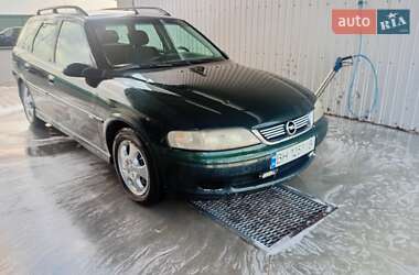 Универсал Opel Vectra 1999 в 
