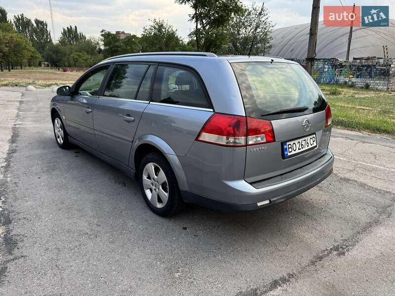 Универсал Opel Vectra 2004 в Запорожье