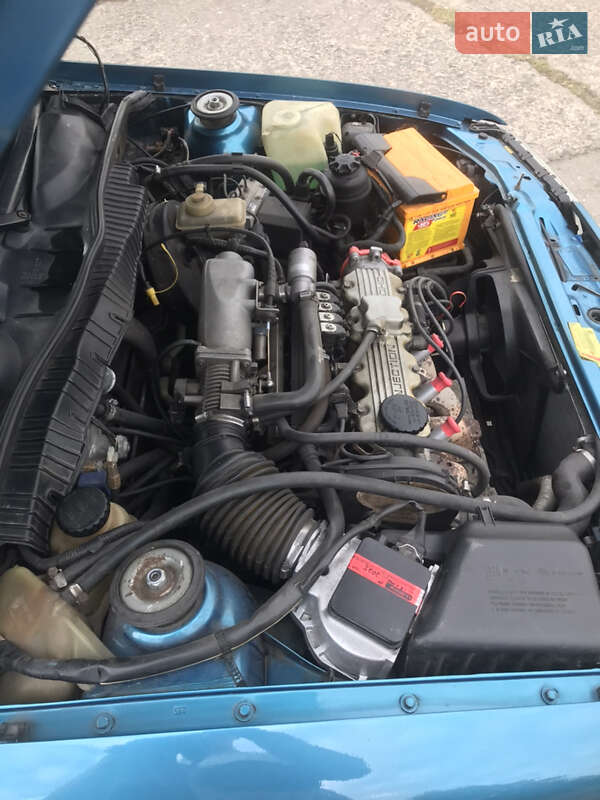Лифтбек Opel Vectra 1992 в Горишних Плавнях