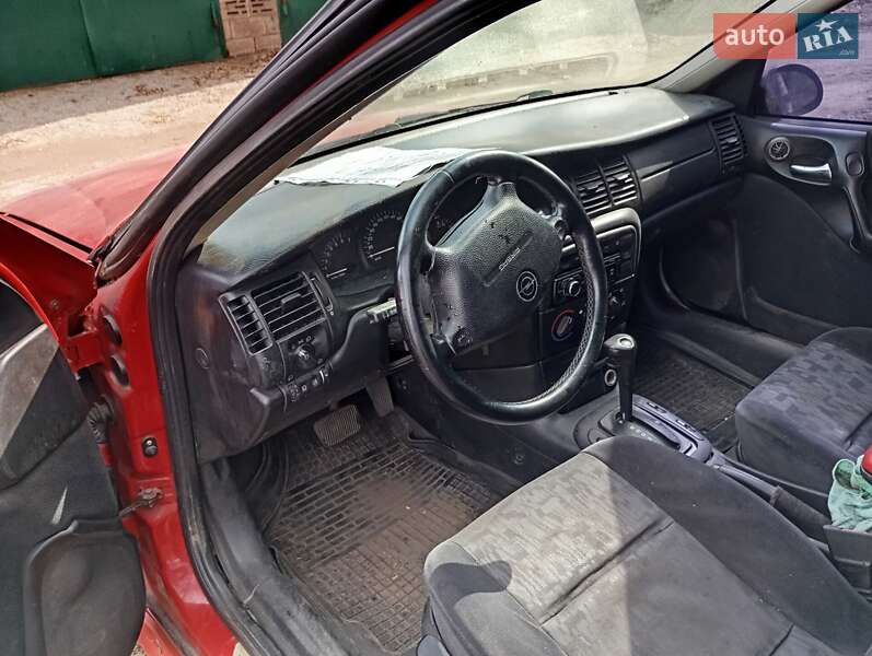Седан Opel Vectra 1999 в Запорожье