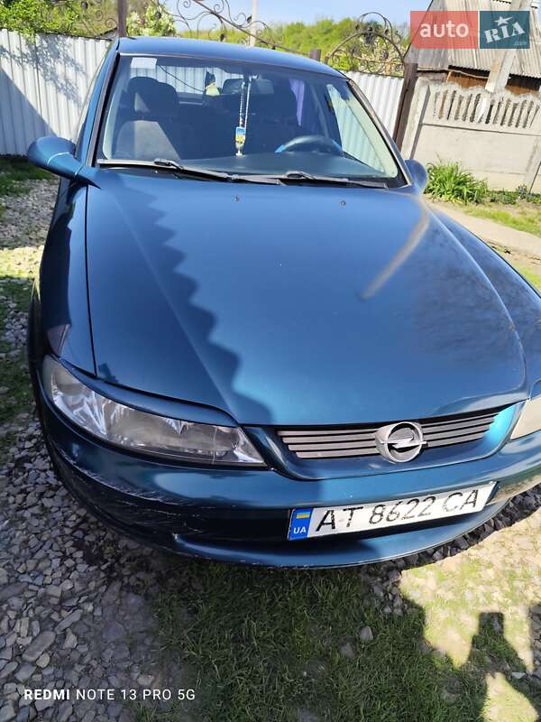Седан Opel Vectra 2000 в Ивано-Франковске