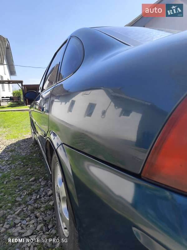 Седан Opel Vectra 2000 в Ивано-Франковске