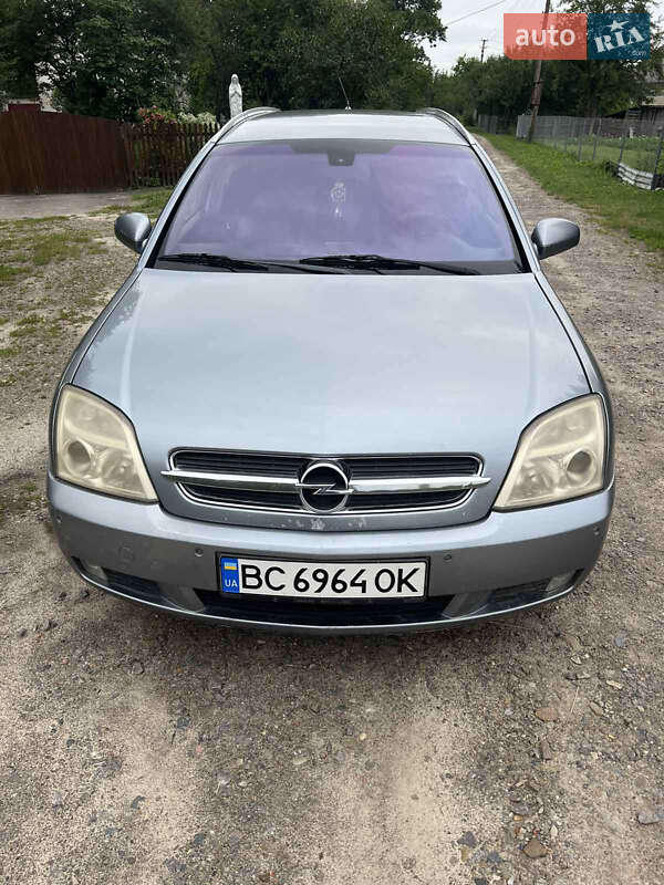 Универсал Opel Vectra 2004 в Буске