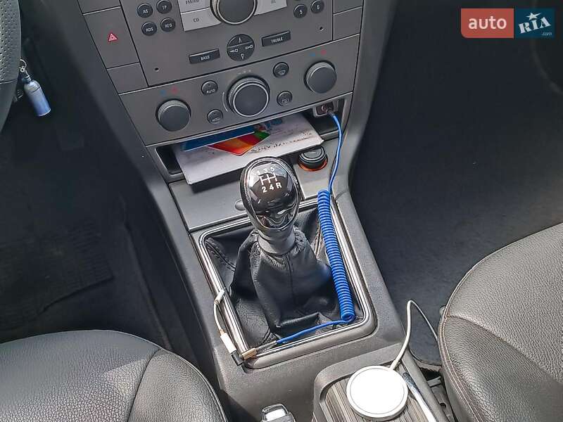 Седан Opel Vectra 2007 в Харькове