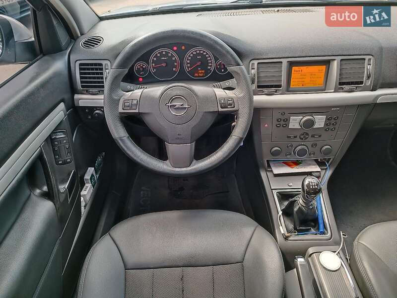 Седан Opel Vectra 2007 в Харькове