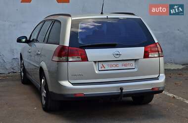 Универсал Opel Vectra 2005 в 