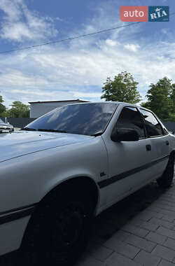 Седан Opel Vectra 1989 в 