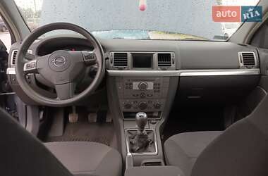 Універсал Opel Vectra 2005 в 