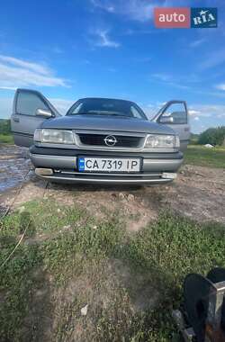 Седан Opel Vectra 1990 в 