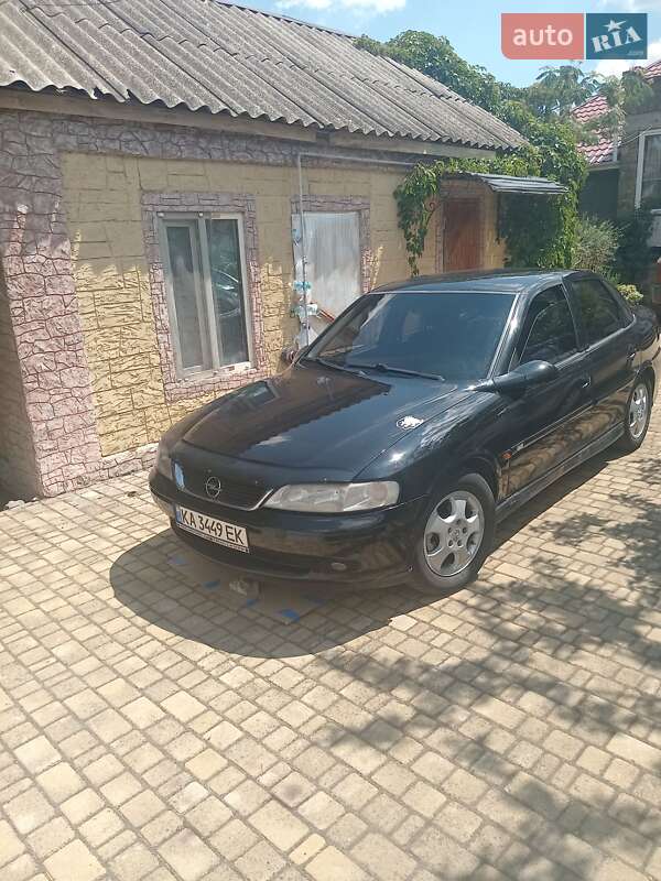 Седан Opel Vectra 1999 в Одессе