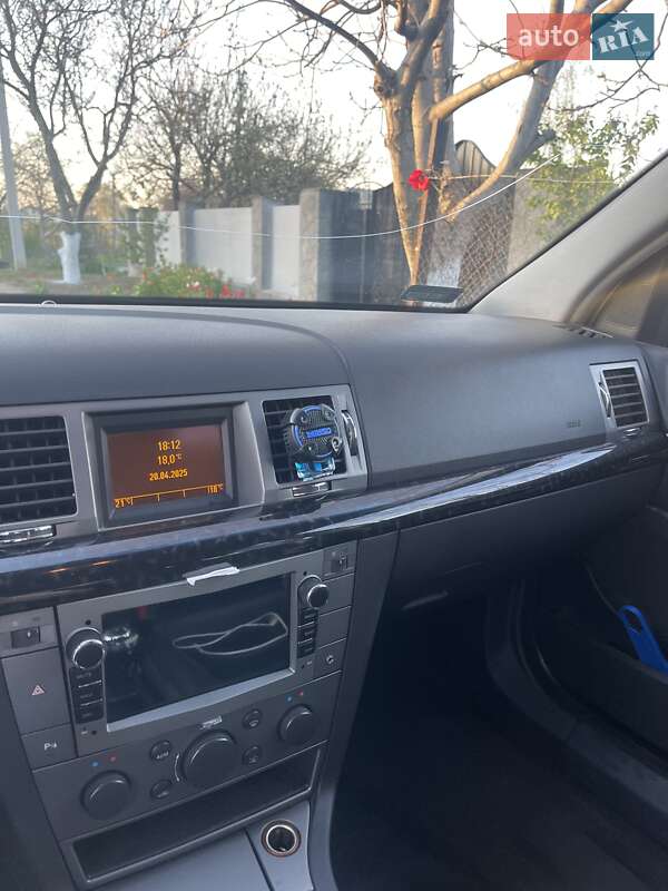 Лифтбек Opel Vectra 2003 в Одессе