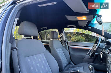 Седан Opel Vectra 2006 в 
