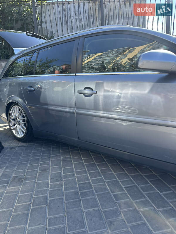 Універсал Opel Vectra 2006 в Одесі