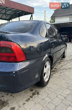 Седан Opel Vectra 2000 в 