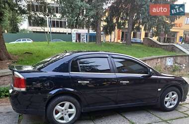Седан Opel Vectra 2006 в 