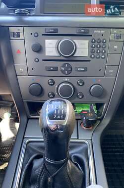 Универсал Opel Vectra 2007 в 