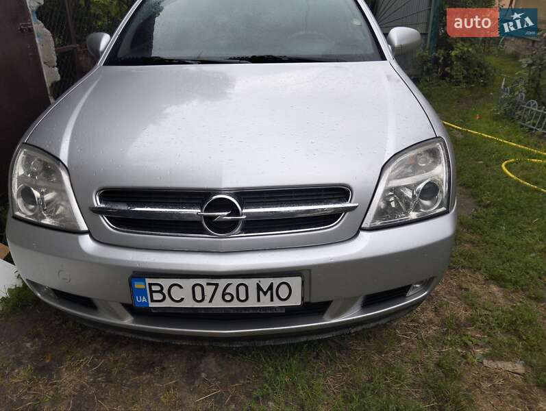 Opel Vectra 2004