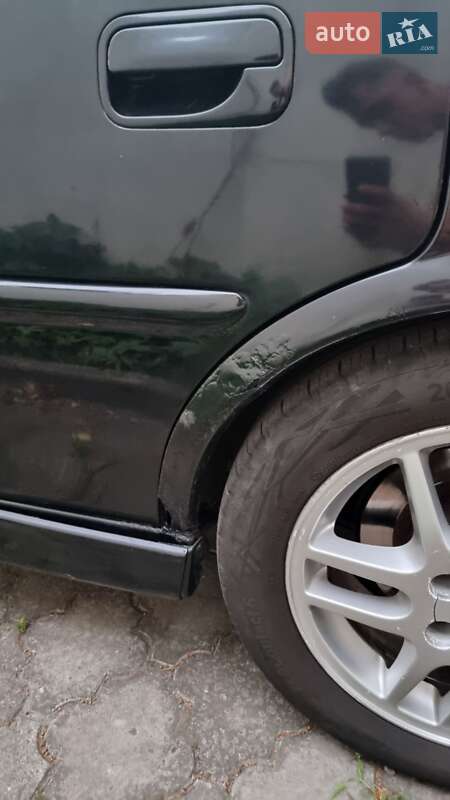 Седан Opel Vectra 2001 в Дніпрі