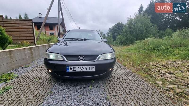 Седан Opel Vectra 2001 в Дніпрі