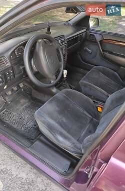 Седан Opel Vectra 1994 в 