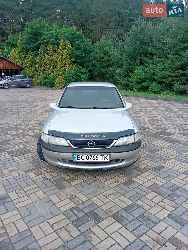 Седан Opel Vectra 1997 в Судовой Вишне
