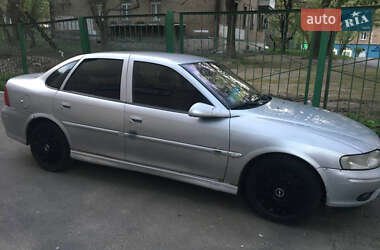 Седан Opel Vectra 1999 в Киеве