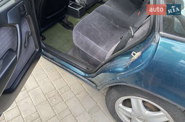 Седан Opel Vectra 1995 в 