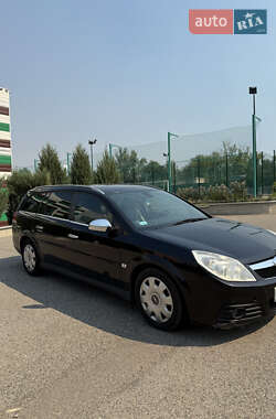 Универсал Opel Vectra 2006 в Славянске