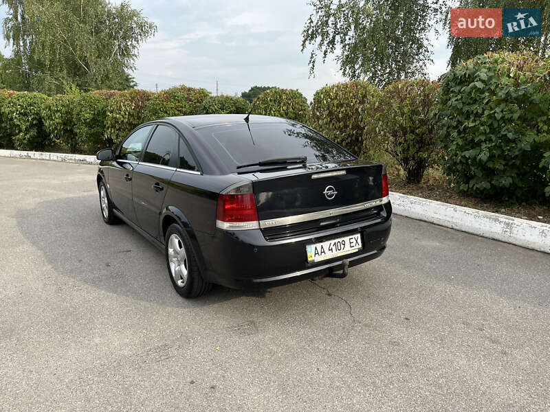Лифтбек Opel Vectra 2008 в Киеве
