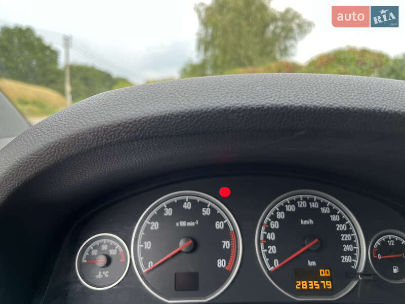 Лифтбек Opel Vectra 2008 в Киеве