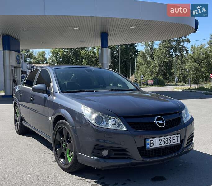 Седан Opel Vectra 2007 в Кременчуге