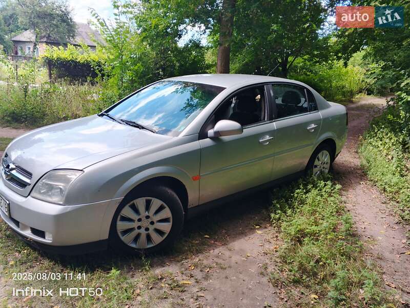 Седан Opel Vectra 2002 в Гадяче