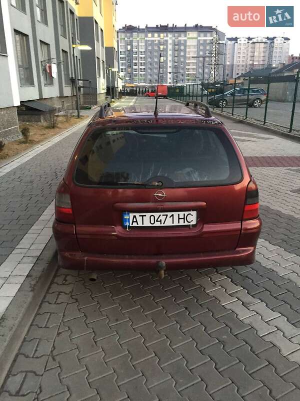 Універсал Opel Vectra 1999 в Івано-Франківську
