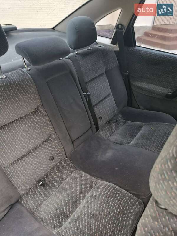 Седан Opel Vectra 1998 в Рогатине