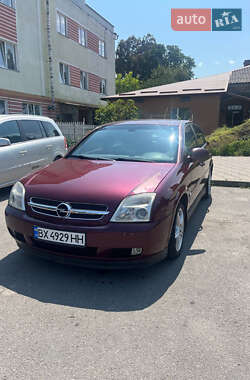 Седан Opel Vectra 2004 в Городку