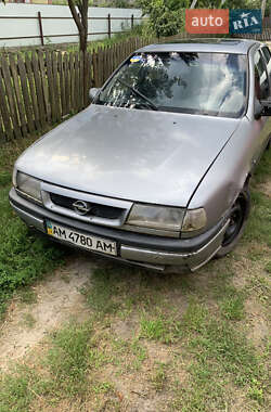 Седан Opel Vectra 1990 в Славуте