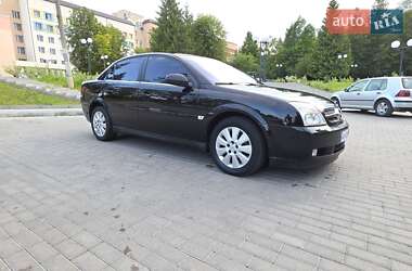 Седан Opel Vectra 2003 в Рівному