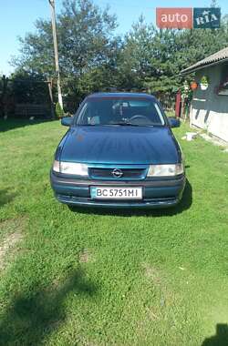 Седан Opel Vectra 1995 в Львові