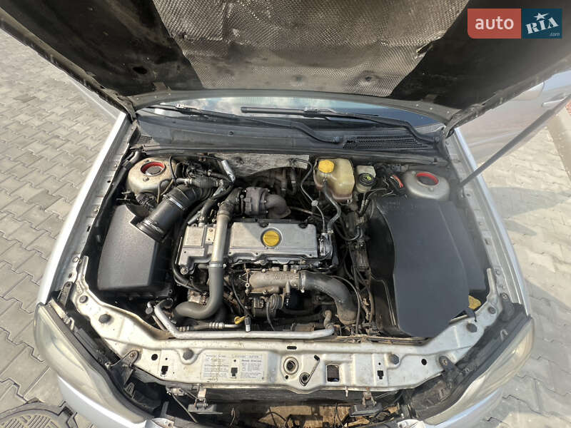 Седан Opel Vectra 2002 в Киеве фото 10 Седан Opel Vectra 2002 в Киеве