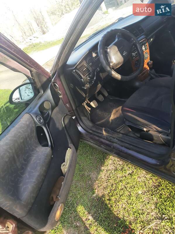 Седан Opel Vectra 1996 в Хмельницком фото 12 Седан Opel Vectra 1996 в Хмельницком